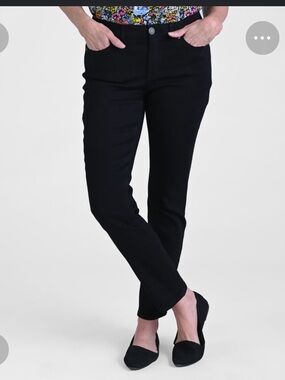 Signature Slimming Shaped Fit Tapered Leg Jean - Dark Stonewash